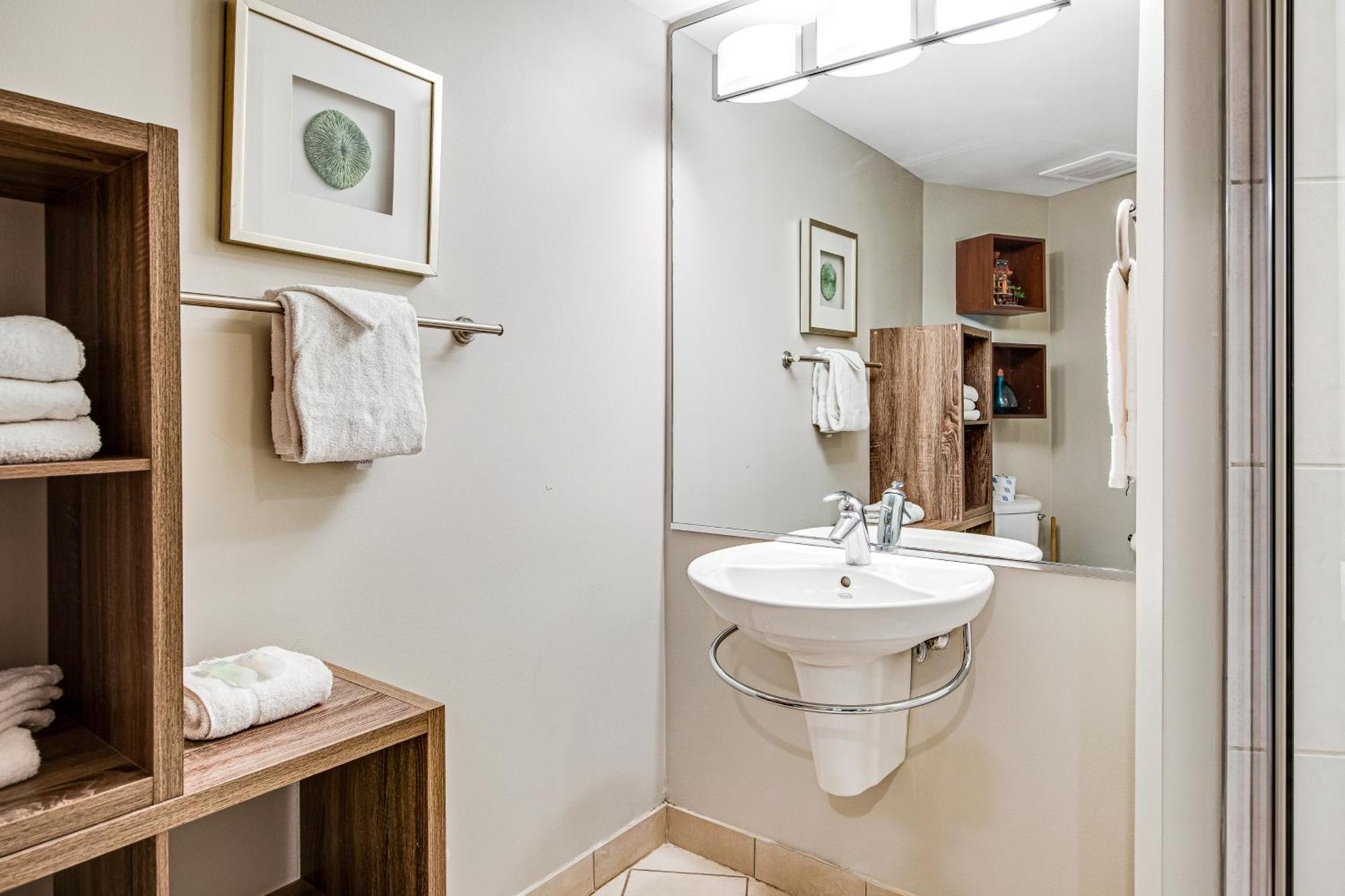 Bahia Condos デスティン 部屋 写真