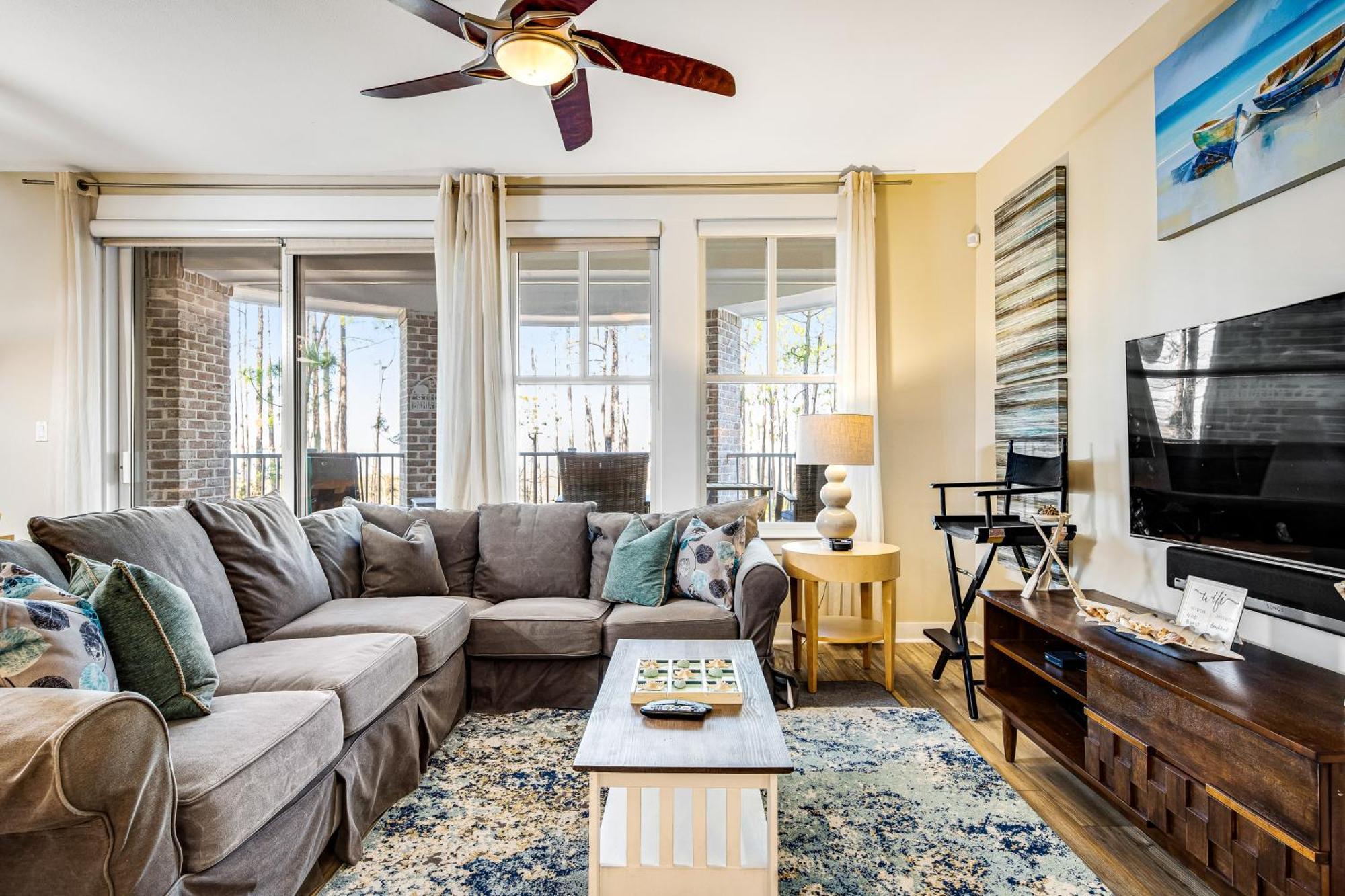Bahia Condos デスティン 部屋 写真
